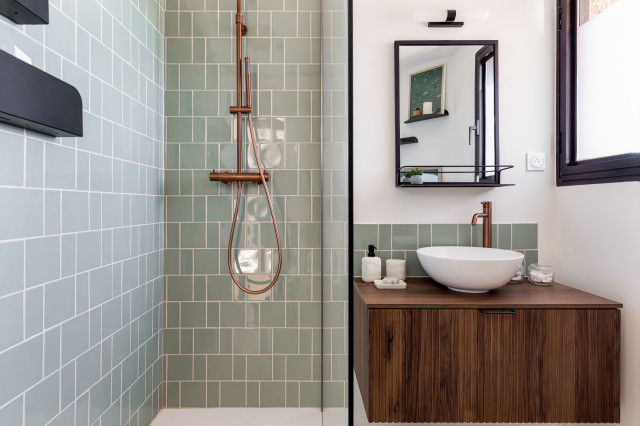 R&eacute;novation Appartement modern-badezimmer