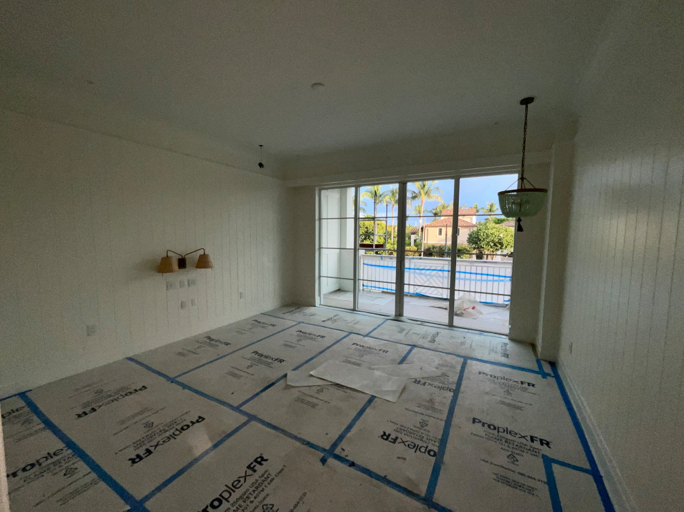 NF301 - Naples Beach Club