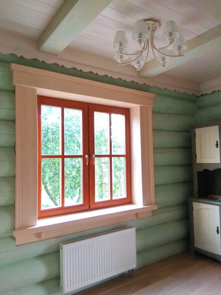 Бревенчатый дом-сказка на Варшавском шоссе