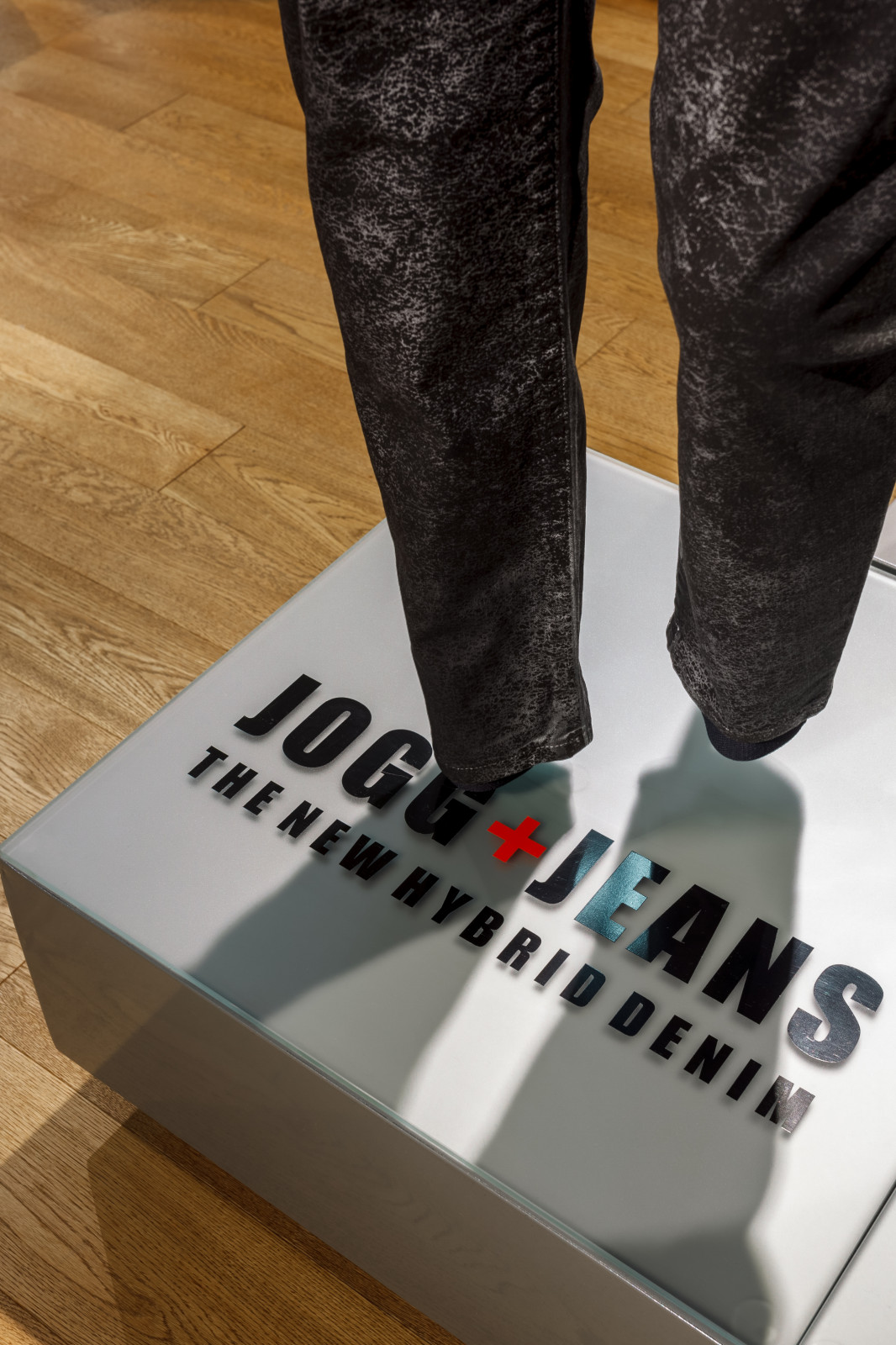 Мультибренд •COSMO STORE•  в ТРК "Сити Центр" Краснодар.