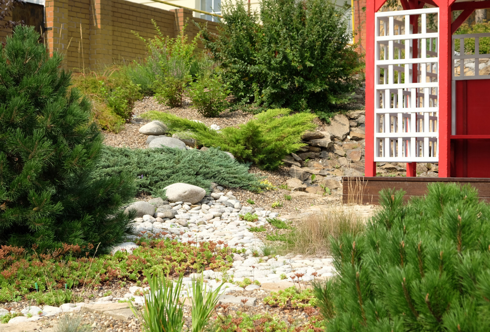 Сад с японским акцентом