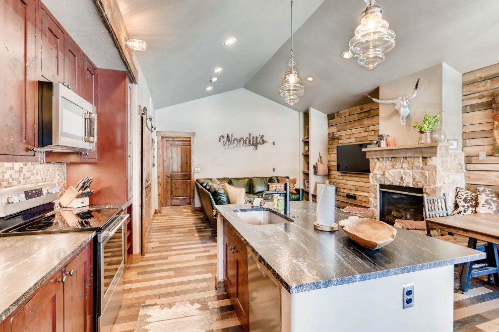 Woody's Bunkhouse - New Construction