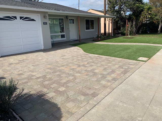 Pavers & Artificial Turf