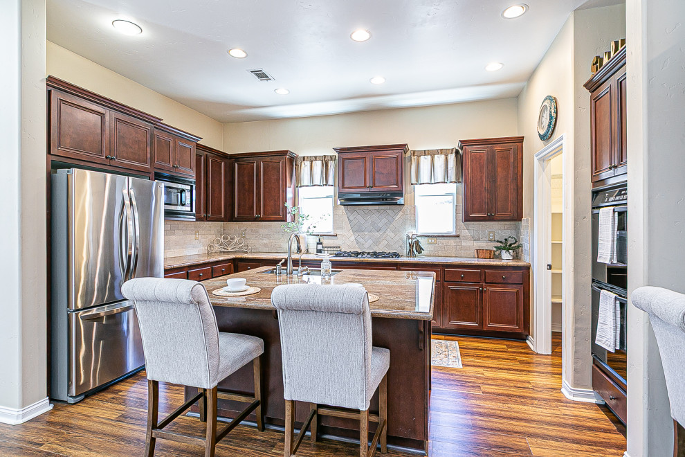 552 Palomar Circle Lompoc, CA 93436 | Staging