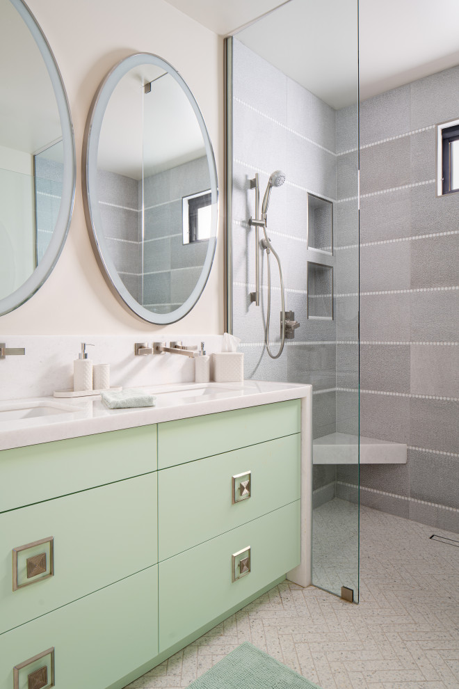 Inspiration for a transitional bathroom remodel in Phoenix