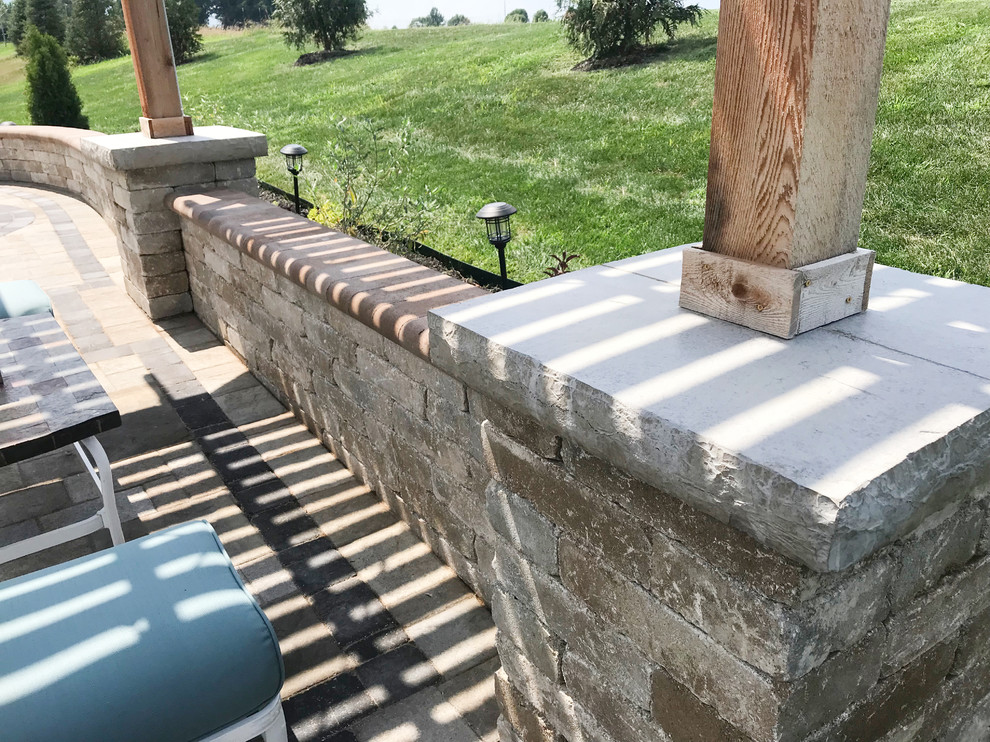 Beautiful Missouri Paver Patio with Fire Pit and Pergola! Kansas City