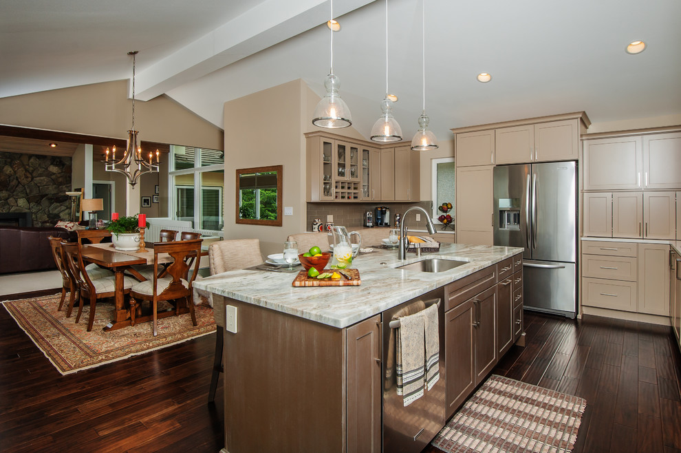 Inspiration for a timeless kitchen remodel in Seattle
