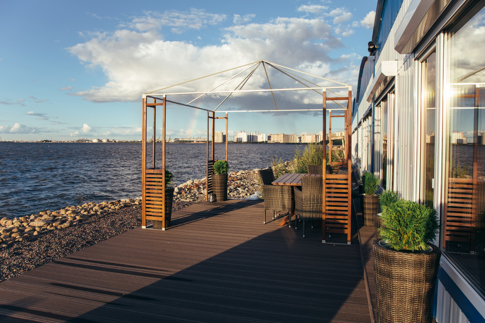 Эллинг на берегу Финского залива