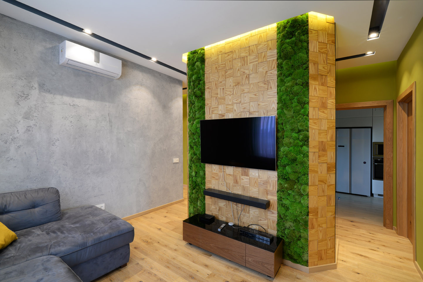 Современная квартира для молодой семьи