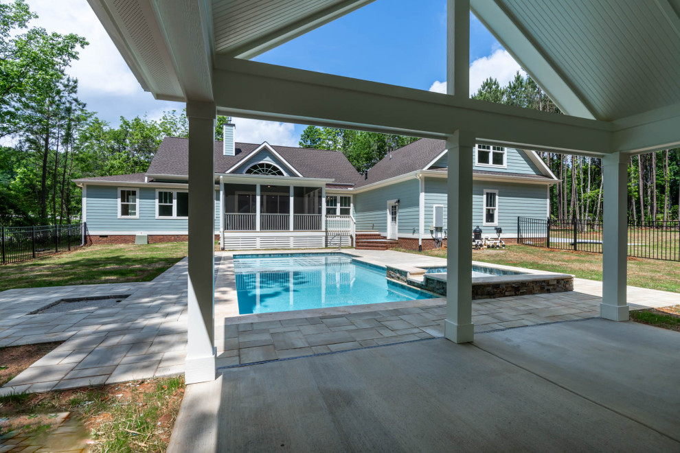 Luxury Pool