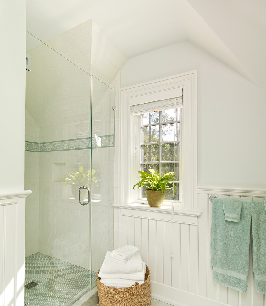 Inspiration for a transitional bathroom in Charleston.