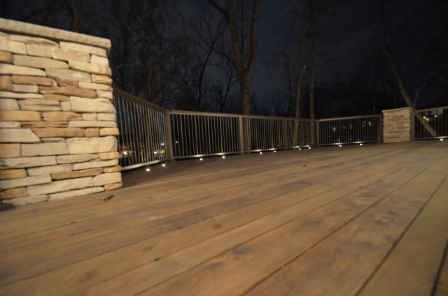 Tomasiak american-traditional-terrace