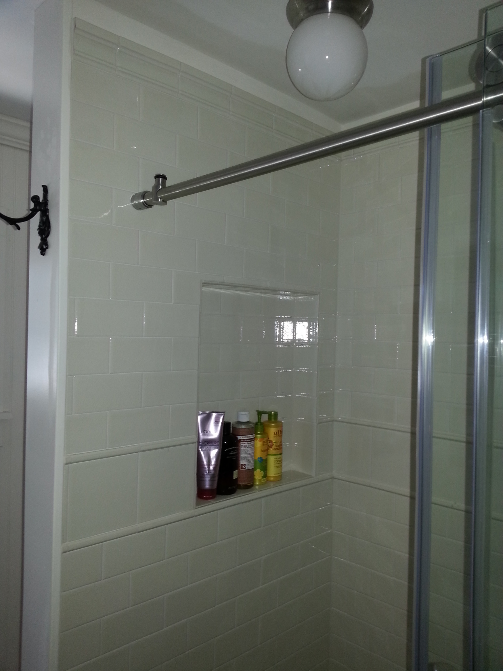 Livingston Manor Bathroom