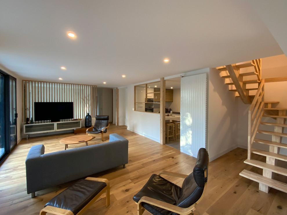 Contemporary living room in Nantes.