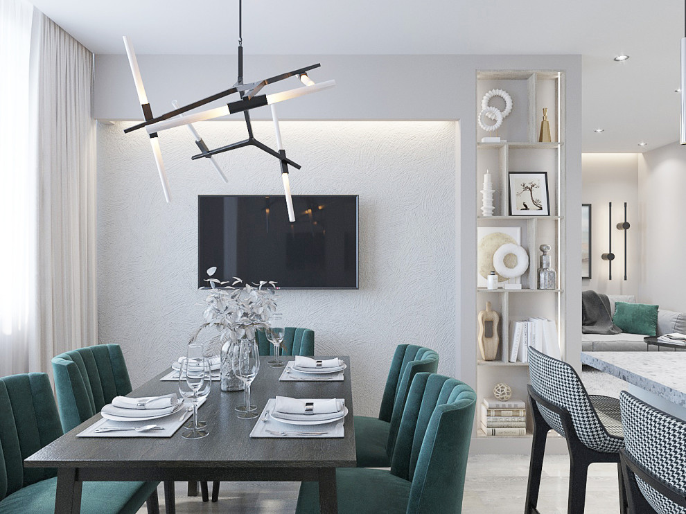 Акцентный изумруд