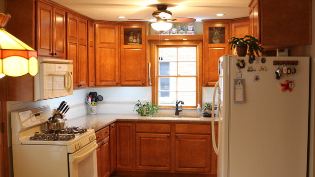 Bay Village Kitchen clasico-renovado-cocina