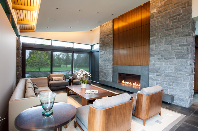 Equestrian Estate contemporary-vardagsrum