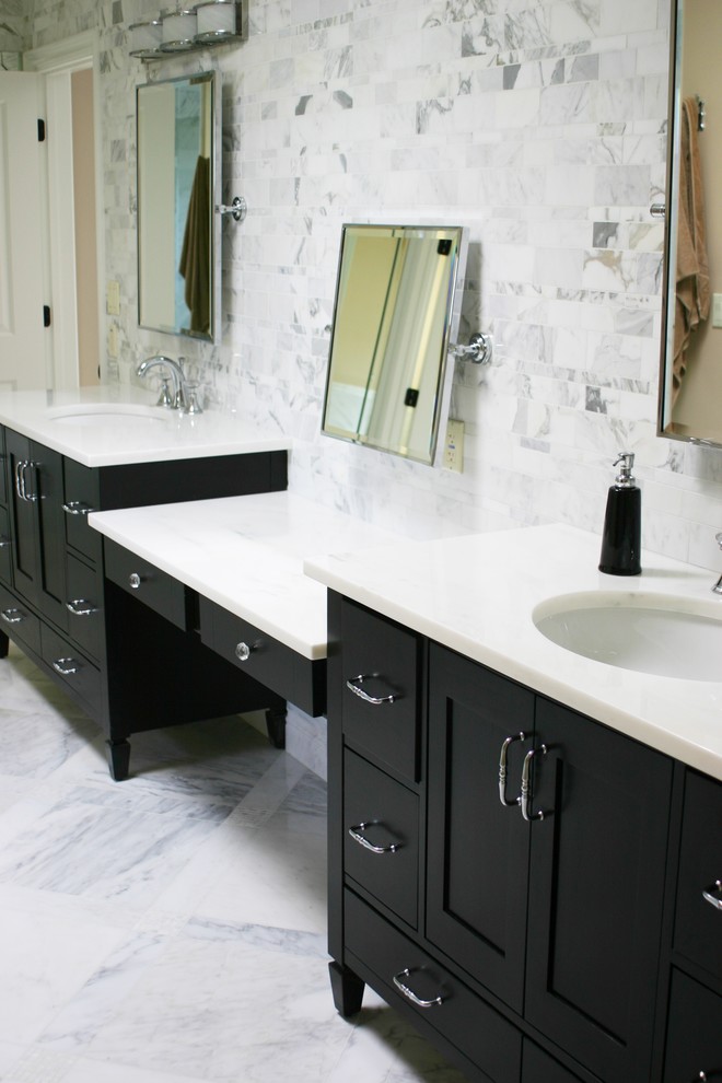 Bathroom - transitional bathroom idea in Phoenix