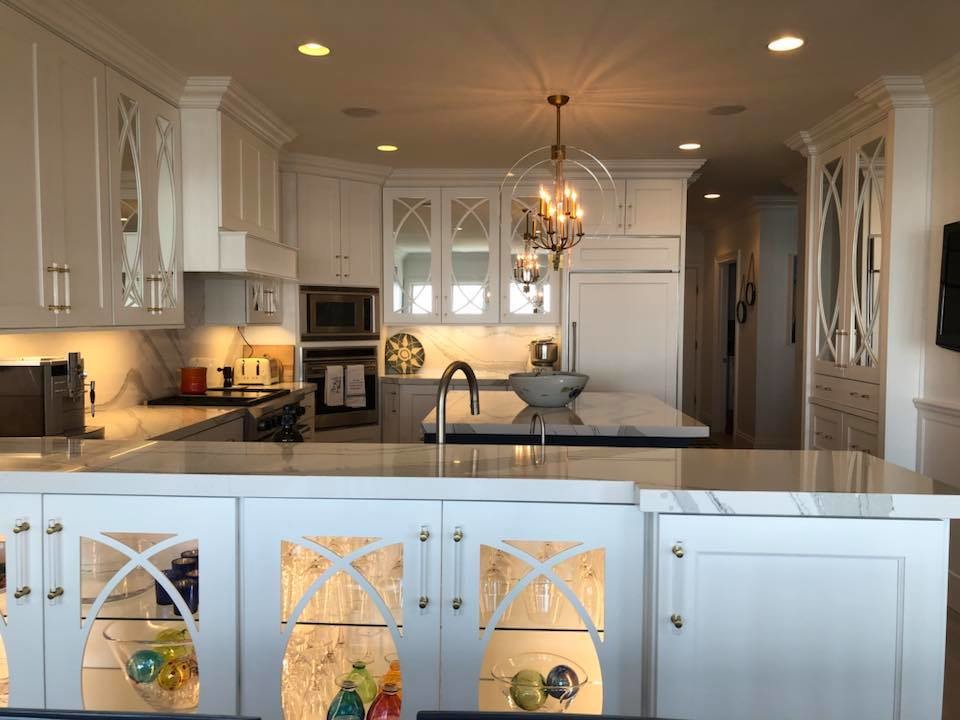 Home design - transitional home design idea