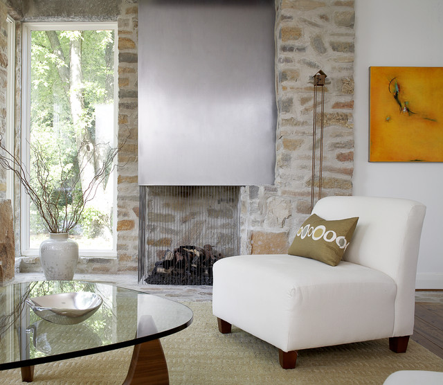 Ulm St FR Fireplace contemporaneo-salon
