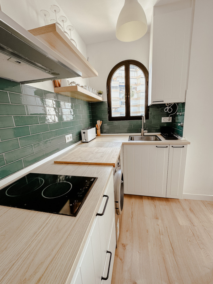 APARTAMENTO JUNTO AL MAR: DISEÑO PARA EL TURISMO