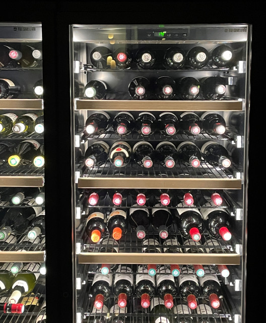 Cave &agrave; vin 3/3 contemporaneo-cantina