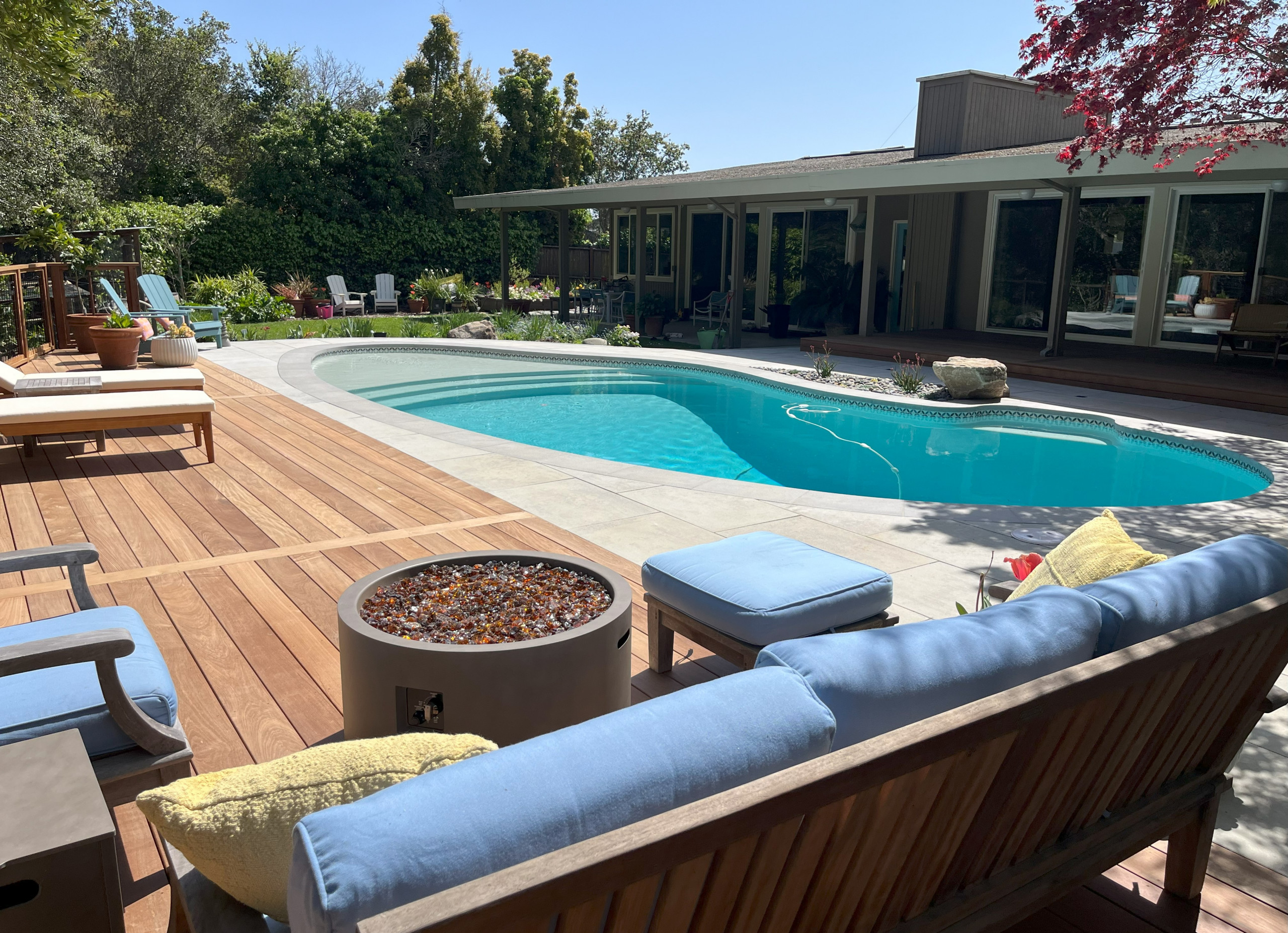pool deck