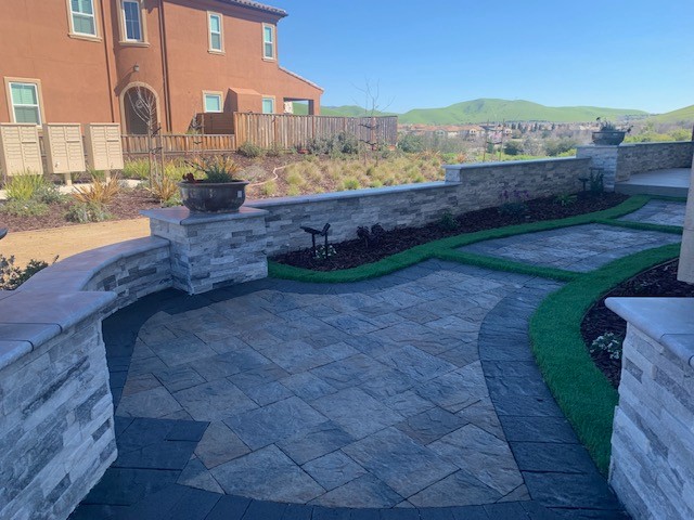 Trellis & Pavers