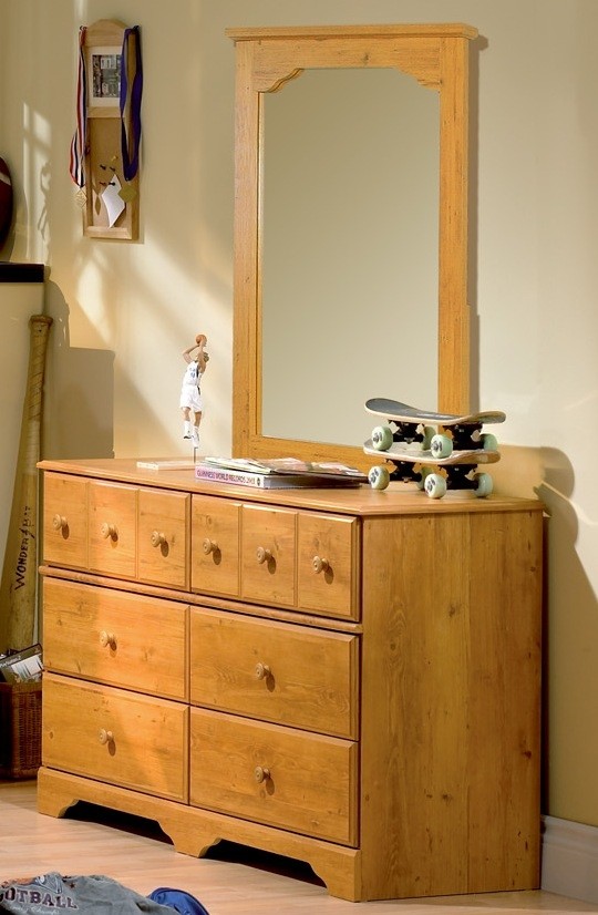 6 Drawer Dresser w Mirror in Pine Finish - Li