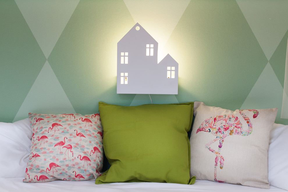 Сказочная детская комната в стиле "Алиса в стране чудес"