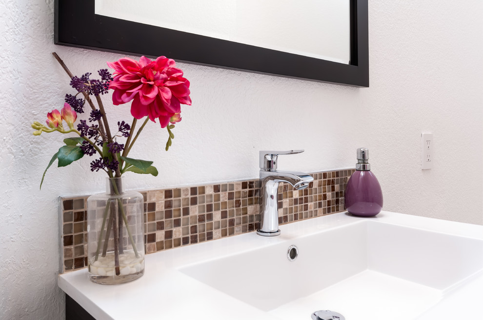 Bathroom - bathroom idea in Orange County
