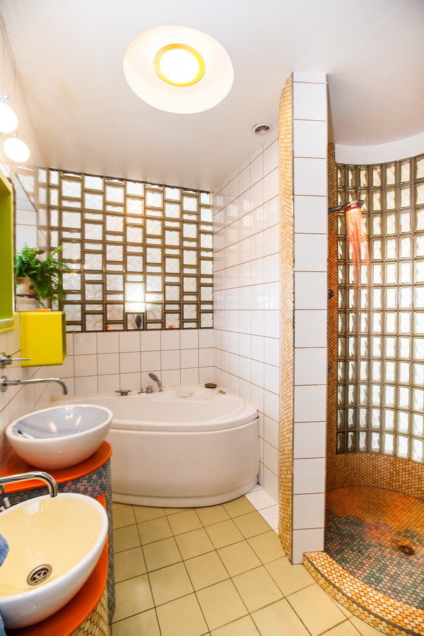 В ярких красках