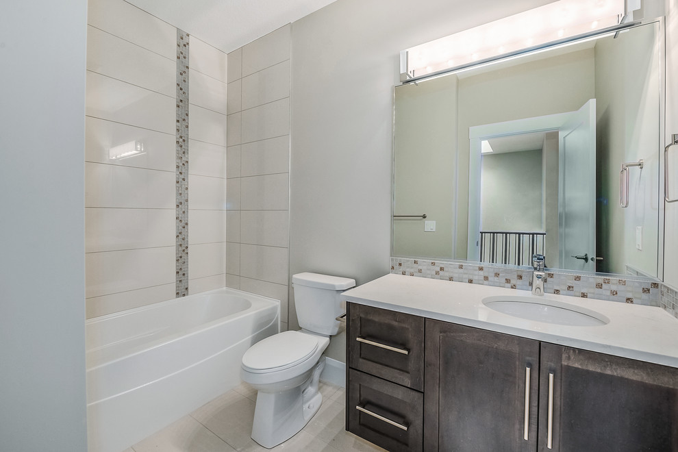 New Home Build Calgary AB - Contemporary - Bathroom 