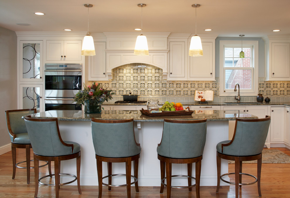 Example of a transitional kitchen design in Boston