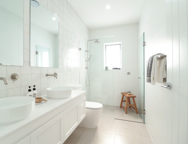 Frederick, Miranda Project resort-bathroom