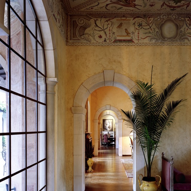 Villa Italiano entree
