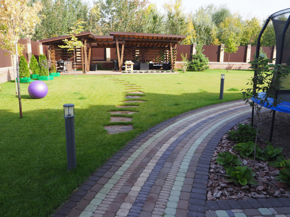 Дорожки, тропинки и подпорные стенки в саду