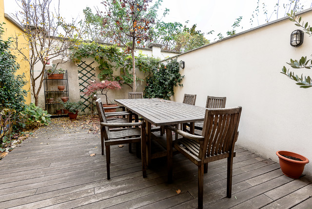 studio>14 contemporary-deck