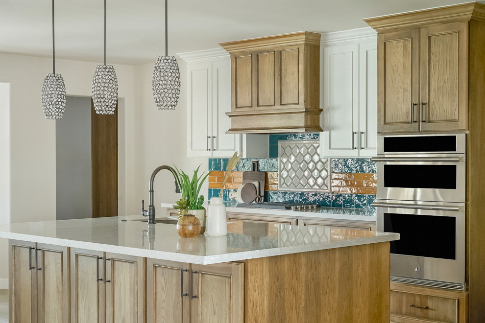 Kitchen - transitional kitchen idea in Phoenix