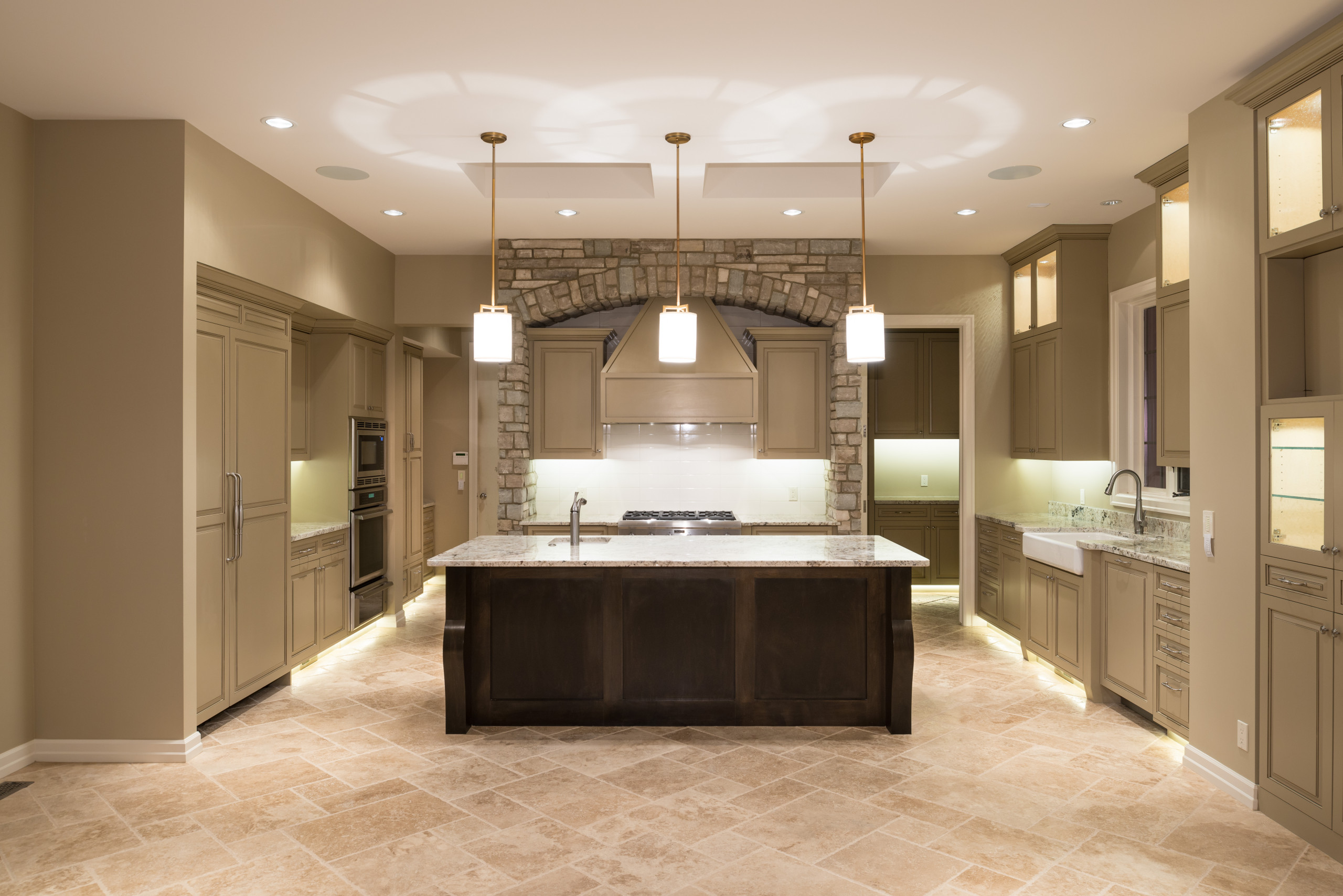 Transitiona/Craftsman Inspired Villa | Sterling Ridge Estates
