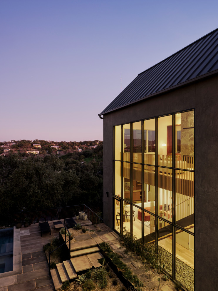 Home design - transitional home design idea in Austin