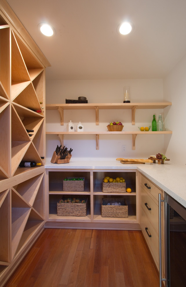 Design ideas for a transitional storage and wardrobe in San Francisco.