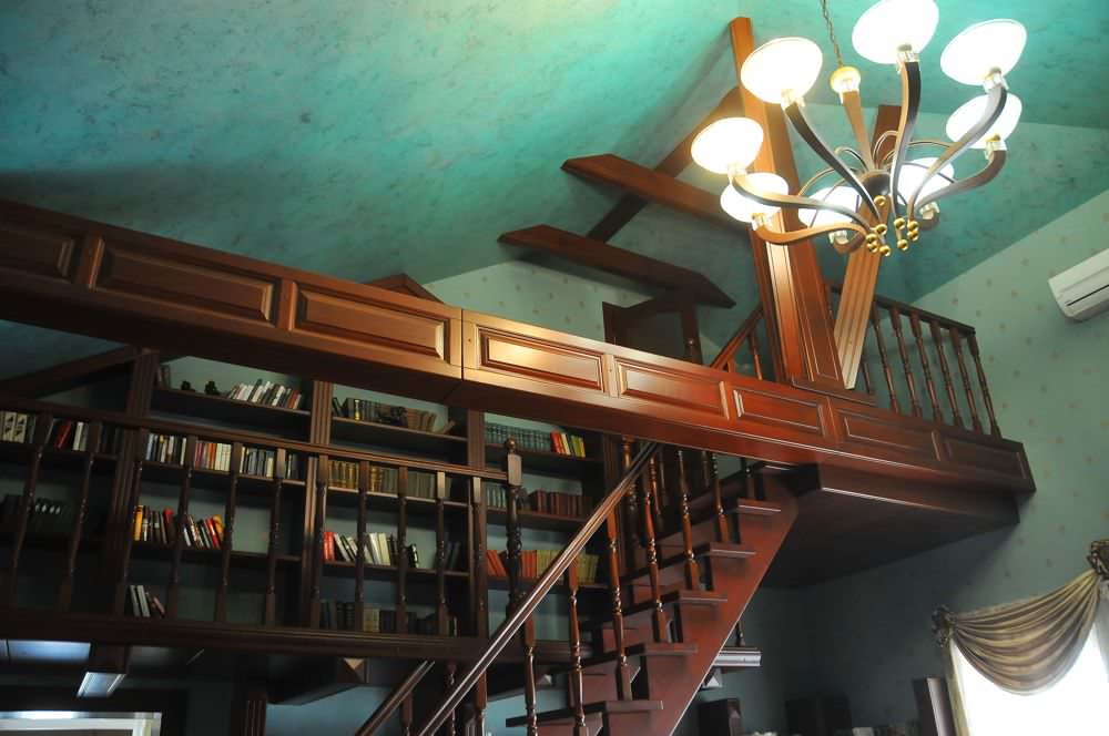 потолки и лестницы