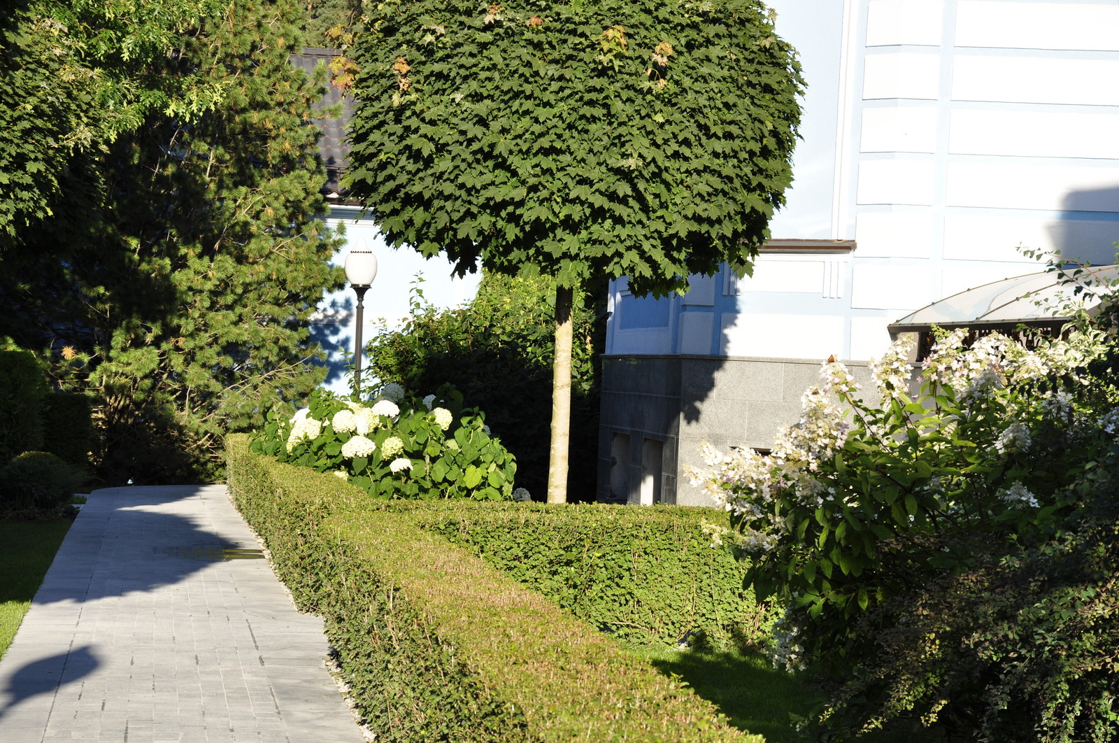 кп "Усово" - Уход за садом - 100% качество