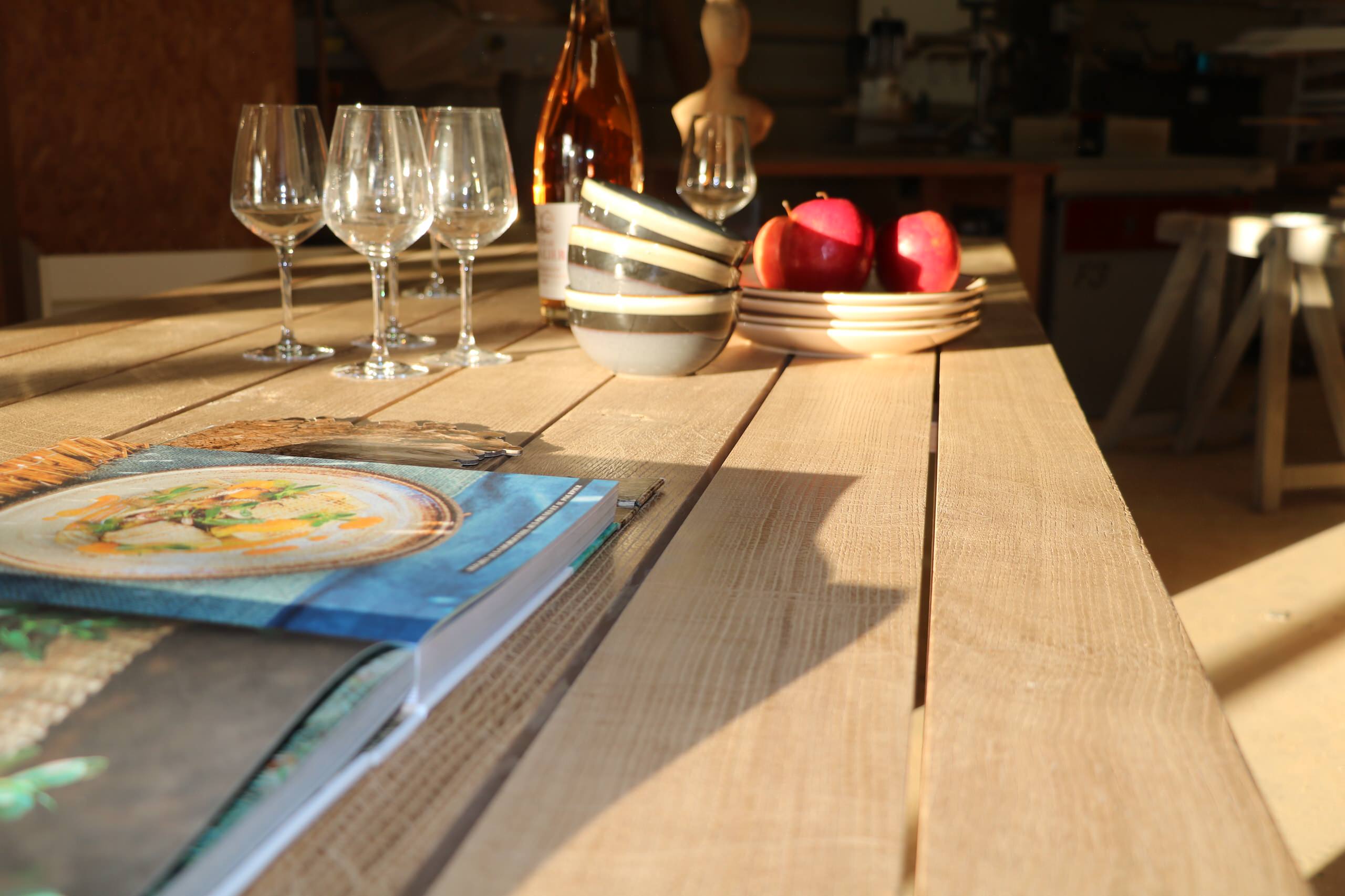 Le Muy - Conception de tables sur-mesure