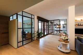 Appartement Moderne Avec Parquet Clair Et Papier Peint à Rayures Généré Par  Ai