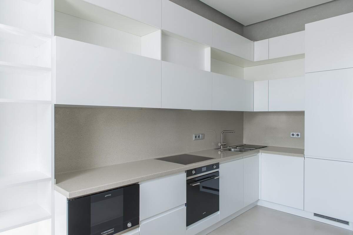 Частная квартира для него