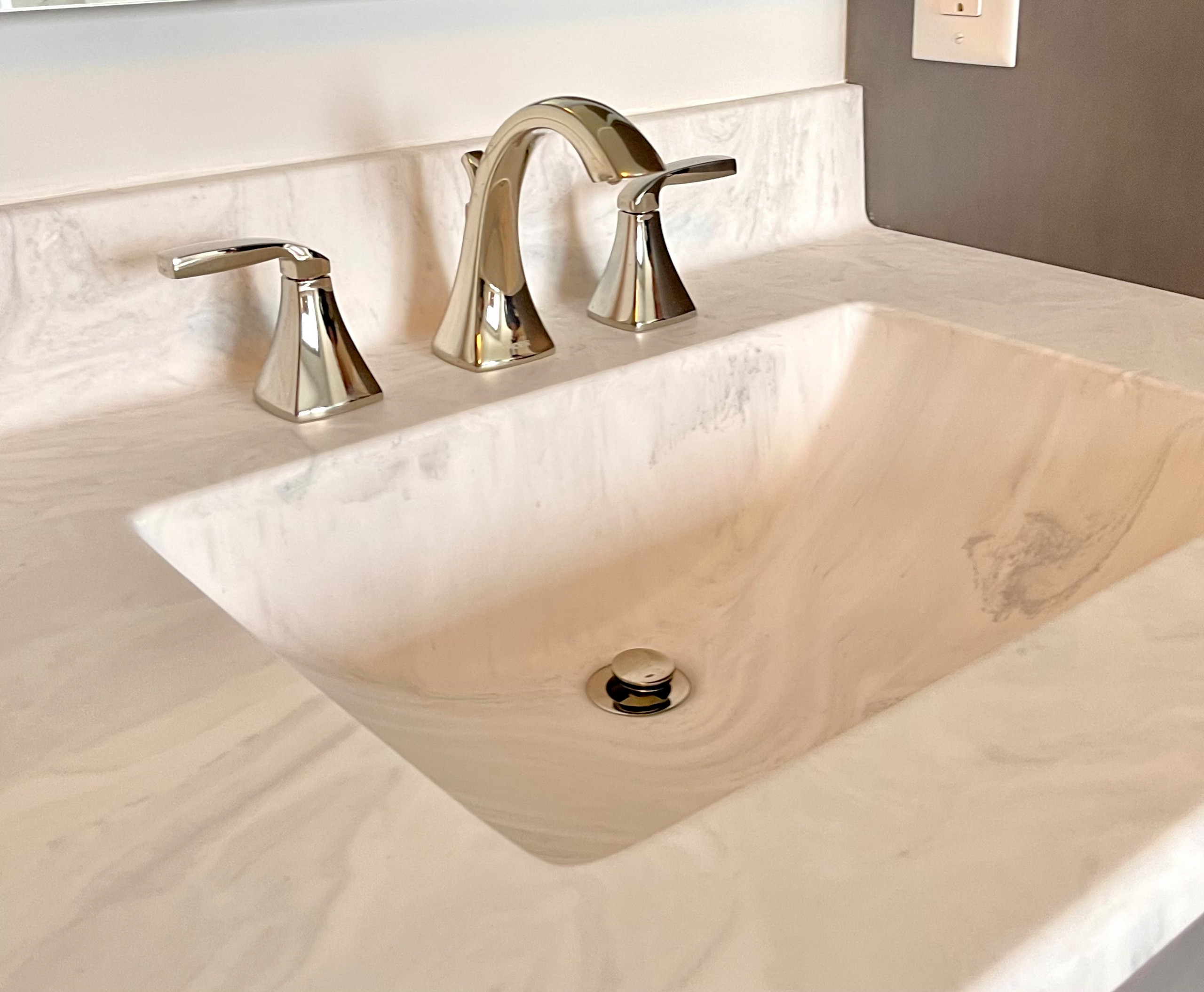 Cultured marble sink
