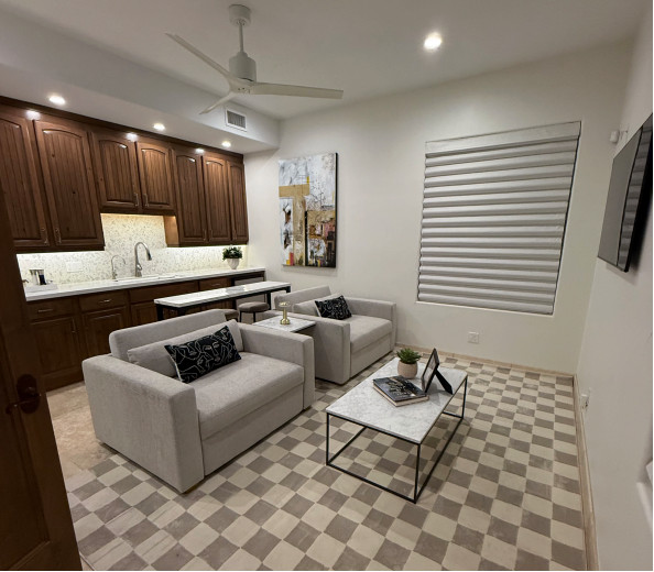 Paradise Valley Modern Casita