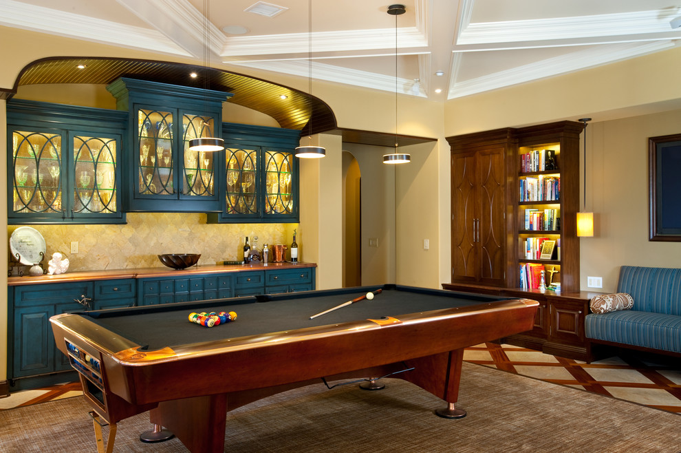 Traditional enclosed family room in Los Angeles with beige walls.